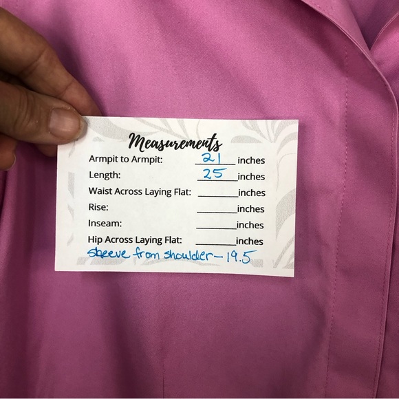 Chico’s Women’s Blouse Top Classic Curbed Hem Cuffed 3/4 Sleeve No Iron Cotton - Picture 8 of 9